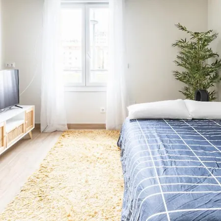 El Toison De Oro 11 Garaje Gratis Apartamento *