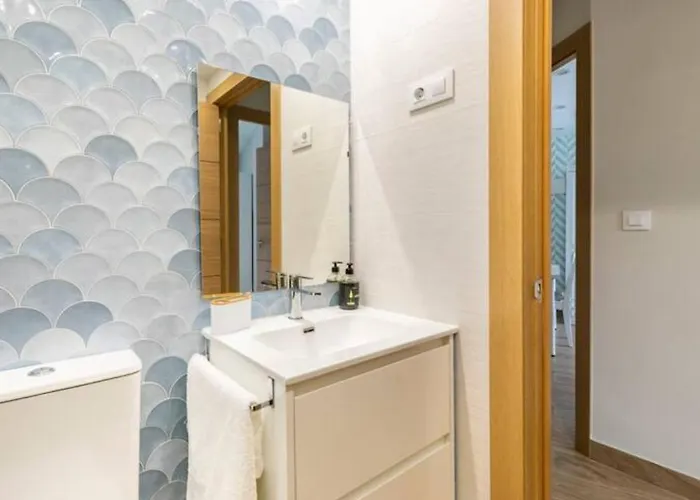 El Toison De Oro 11 Garaje Gratis